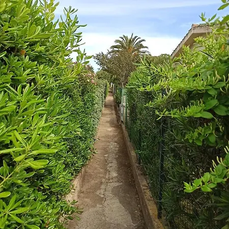 Casa Perla Rei - 50 Meters From The Beach Costa Rei Exterior photo
